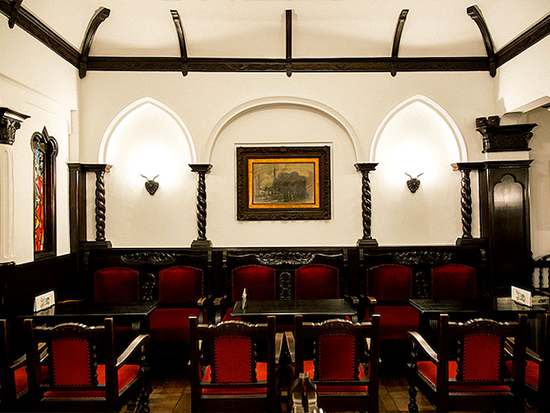 【フランソア喫茶室】京都を代表する老舗喫茶、開店前に貸切拝見＆特別モーニング～イタリア豪華客船を模したレトロ建築、店主の案内と可愛いお土産付き～