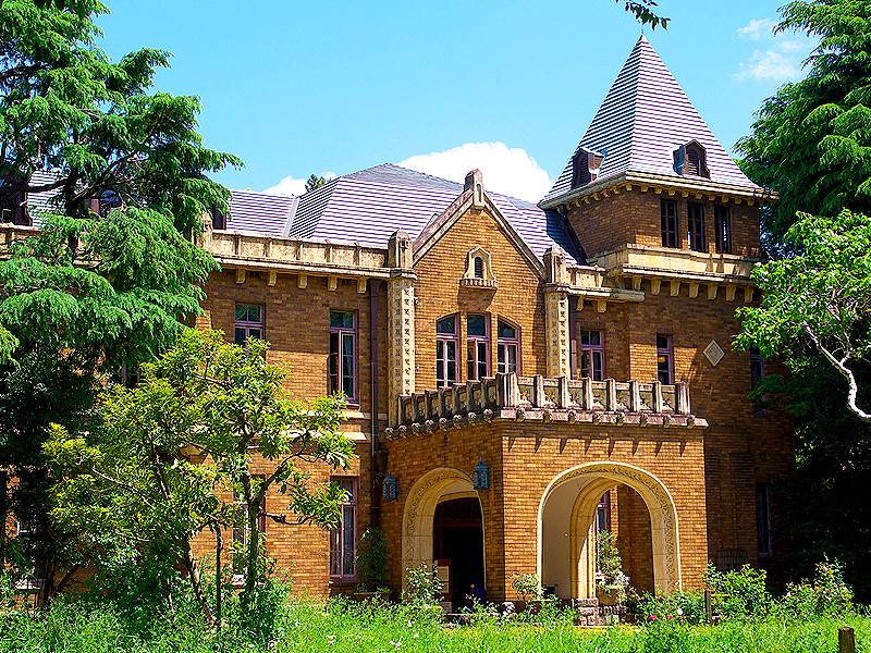 【駒場】都市史研究者と建築＆坂道めぐり、“東洋一の大邸宅”前田侯爵邸を拝見～首都高ジャンクションに天空庭園！？山田守の傑作モダニズム建築群まで～