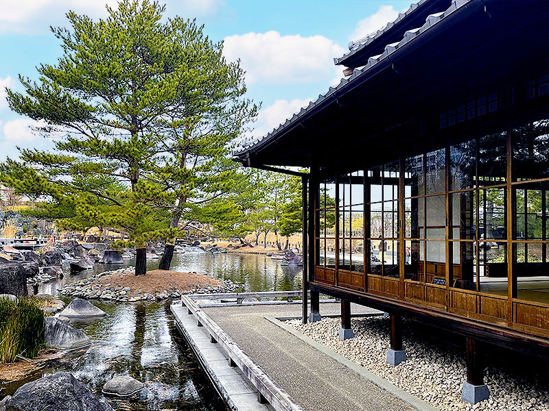 【二子玉川】都市史研究者と東京セレブタウンへ！唯一残る別邸建築・旧小坂邸を拝見～国分寺崖線が生んだ邸宅街、明治の書院と池泉庭園、ニコタマの建築＆凸凹めぐり～