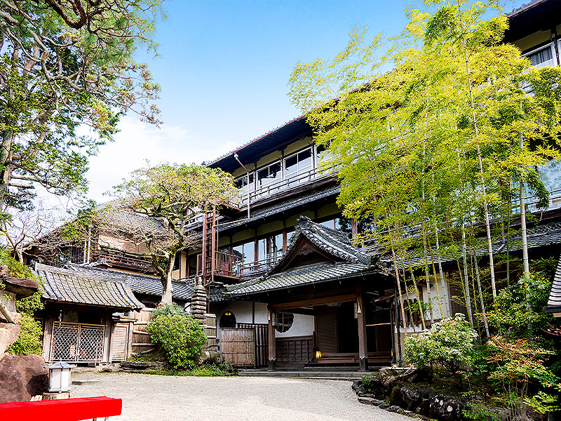 【菊水楼】世界の貴人が愛した老舗料理旅館、“奈良随一の迎賓館”スペシャルツアー～贅を尽くした明治の建築、“生き字引”料理長がご案内、特別会席料理付き～