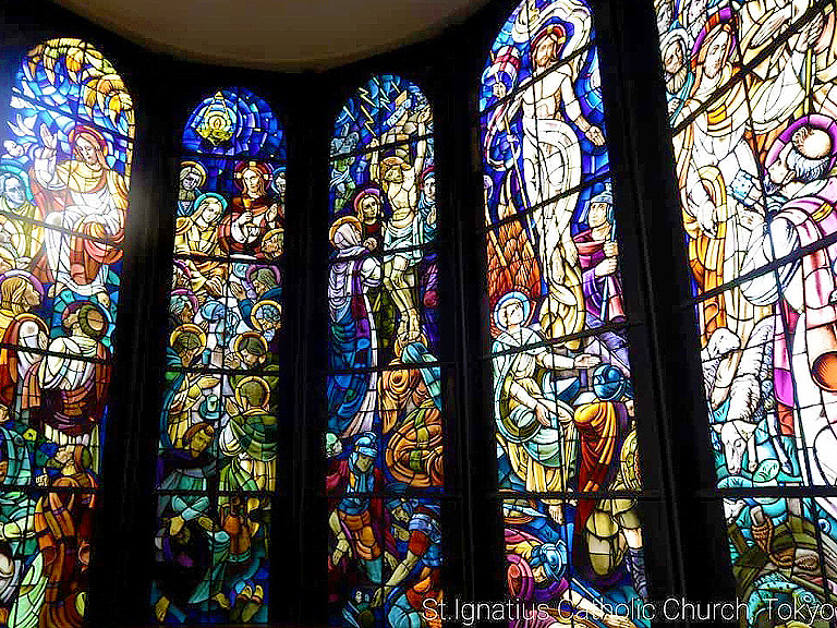 【麹町・番町】一度は訪れたい東京2つの教会めぐり、美術家と祈りの聖堂を拝見～圧巻、日本最大級の教会堂へ！総左官仕上げ「天使の階段」礼拝堂まで～