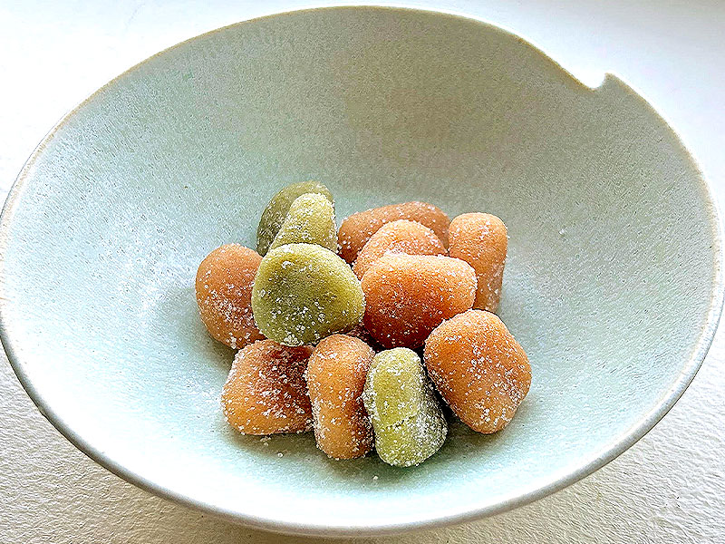 【御所西】愛おしき“豆”の世界！豆探検家五木さんと、京の老舗を食べ歩きツアー～宮中御用達だった老舗味噌、 京都最古の竈炊き豆腐、“すはま”専門店まで～