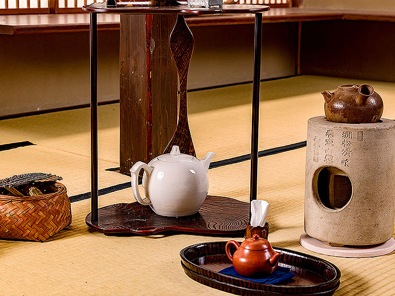 【白沙村荘】一茶庵宗家嫡承・佃梓央の煎茶入門、橋本関雪のアトリエを借り切って～茶を嗜み美を愛でる文人煎茶の世界、関雪が描き出した“一如不二”の理想郷へ～