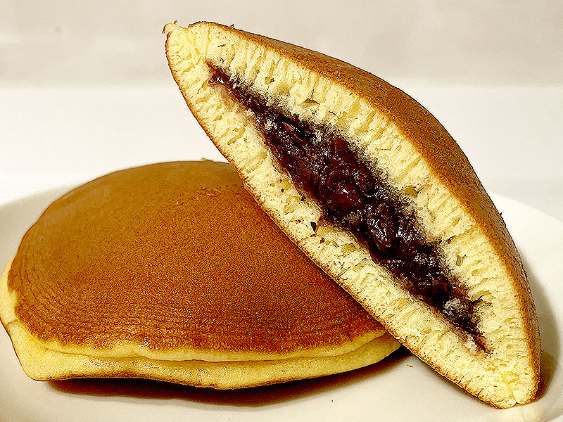 【神田グルメ】料理研究家といく江戸の下町、老舗スイーツ堪能ツアー～東京三大どら焼き、名物揚げまんじゅう、東京最古の酒舗まで～