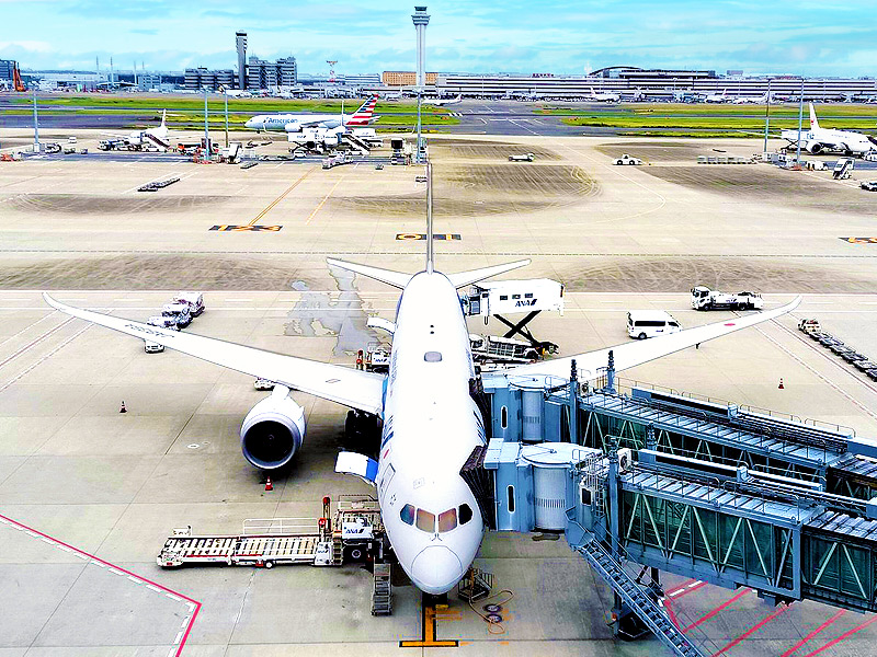 【羽田空港】ドボク専門家と、近代土木技術の結晶「羽田空港」を解き明かせ～実はスゴイ舗装設計、再拡張と人工島、日本最大級の土木プロジェクトまで～
