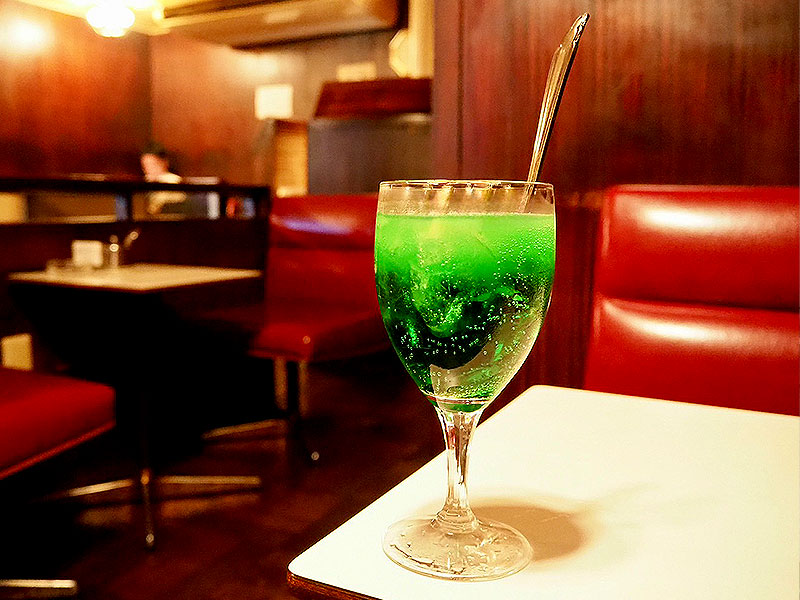 ※中止【珈琲ロン】珠玉の建築「珈琲ロン」開店前に貸切拝見＆特別セットをいただく～店主＆難波里奈さんがご案内、昭和のモダン名建築でブランチを～