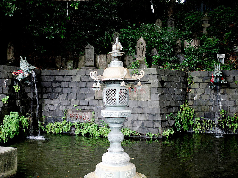 【目黒】江戸のリゾート！暗渠者・本田創さんと、幻の「羅漢寺川」を捜しだせ～江戸随一の不動霊場、競馬場、花街…暗渠をたどれば街の記憶が甦る～