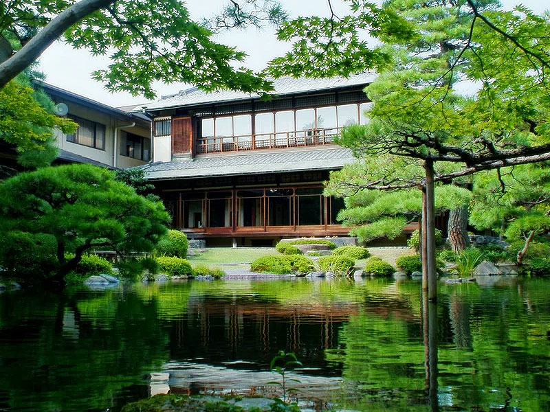 【南禅寺界隈】研究者と日本屈指の別邸街へ、武田五一✕植治の「白河院」特別見学～網の目のような疏水ネットワークを追え！南禅寺界隈の庭園群成立の謎に迫る～