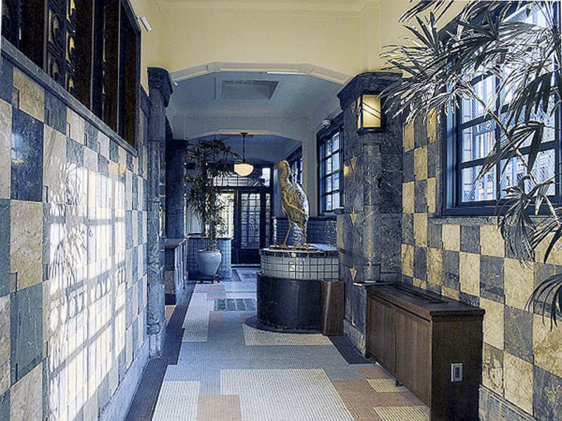 【クラブ限定】任天堂旧本社屋「丸福樓」へ！館内拝見スペシャルツアー～アールデコの傑作建築、旧住居棟から客室特別案内、貸切ランチまで～