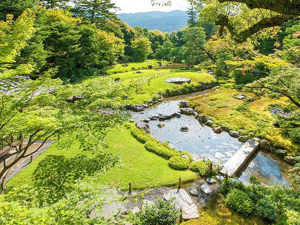 【無鄰菴】梅林崖長と極上3庭園めぐり！金地院から南禅寺方丈、無鄰菴2階を特別貸切～小堀遠州VS七代目植治！トップアーティストの革新、日本庭園史の真髄に迫る～