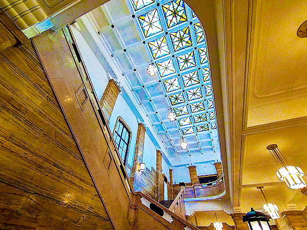 【岡崎】建築探偵とモダン京都の祝祭空間へ！時代を代表する名建築めぐり～スパニッシュに中華！？武田五一のアールヌーヴォー、戦後モダニズムまで～