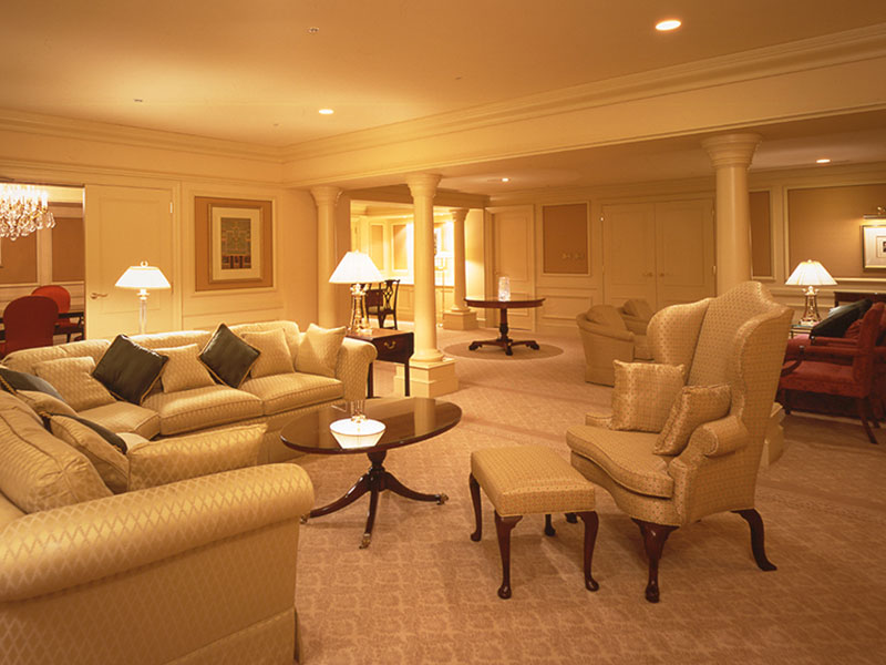 【リーガロイヤル】皇室・国賓御用達、大阪の名門老舗ホテルを特別にご案内～吉田五十八が手掛けた“大阪の迎賓館”、客室から隠れ家BAR、コースランチ付き～