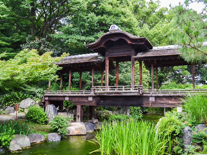 【渉成園】梅林崖長と東本願寺＆渉成園へ！信仰共同体の建築空間と別邸庭園～巨大「御影堂」とはなにか？煎茶と文人趣味の饗宴装置から寺内町まで〜