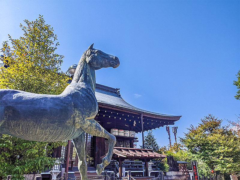 【伏見桃山】研究者とめぐる京都の戦争遺産、大日本帝國・陸海軍の聖地をいく～大帝が眠る御陵の杜へ！移築した旧満州の住居、軍神祀る乃木神社まで～