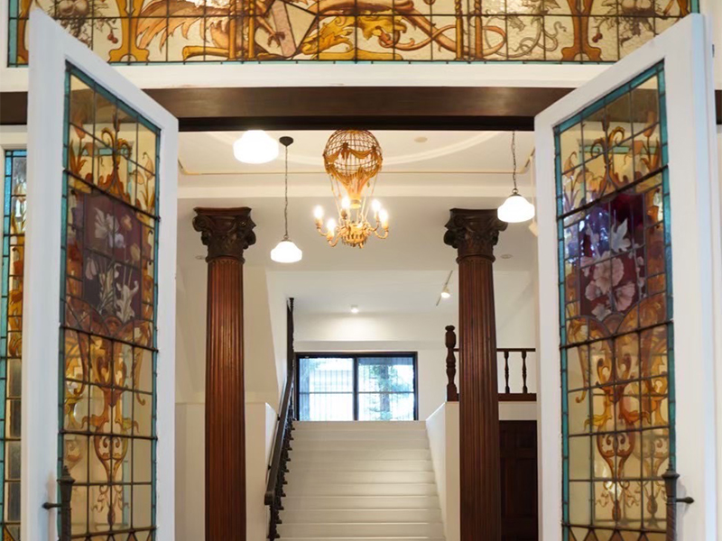 【旧藤井邸】タイタニック姉妹船の豪華内装、建築史家と完全非公開の豪邸貸切ツアー～鹿ヶ谷に秘められた英国ハーフティンバーの邸宅、圧巻ダイニングでティータイム〜