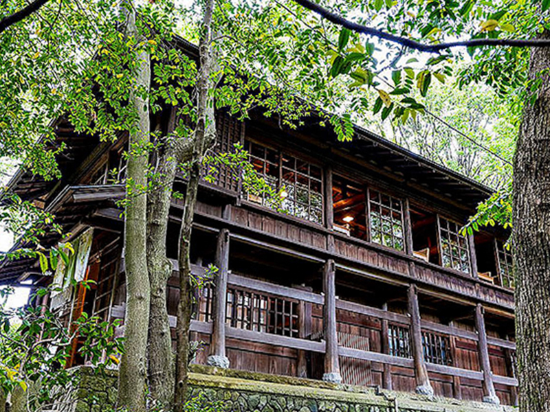 【茂庵】谷川さん＆建築史家と「茂庵」へ！非公開の茶室群、谷川住宅を特別拝見～静閑亭から碧山居、地下室のタイル…神楽岡頂上の絶景・旧点心席で昼食を～