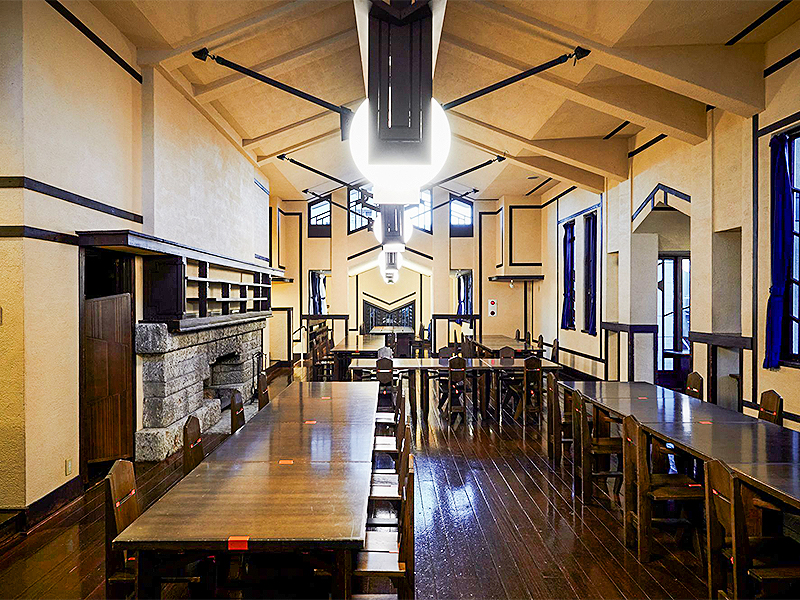 【自由学園】F.L.ライト＆遠藤新の傑作建築「自由学園明日館」、福田館長が特別案内～世界的建築家の黄金期“草原様式”を堪能せよ！重要文化財の食堂貸切で喫茶付き～