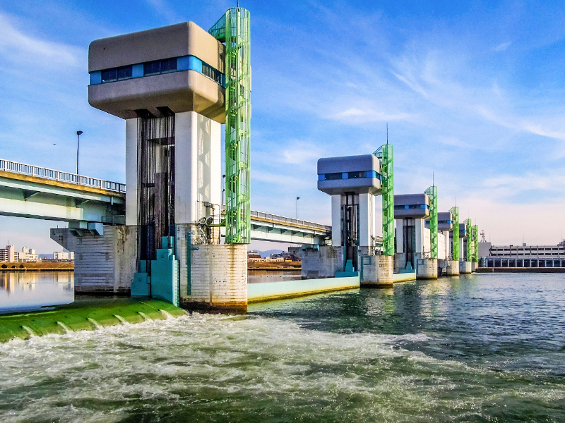 【淀川】橋梁エンジニアと貸切クルーズ☆ついに完成「船のエレベーター」を体感せよ～日本最大、水の巨大インフラ！船でしか堪能できないイイ橋尽くし～