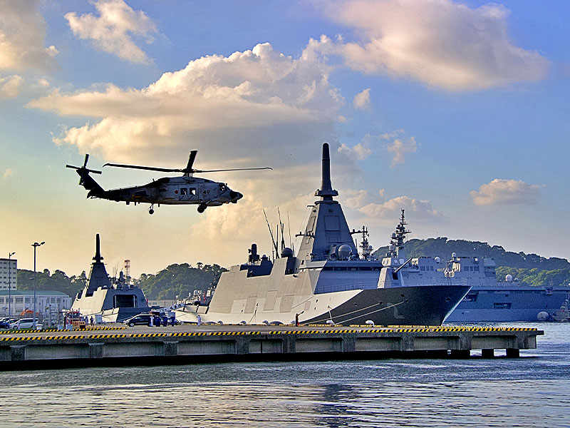 【横須賀】日本最大の軍港都市へ！帝国海軍の本拠地、軍用トンネルめぐり～日本一トンネルが多い街！？今も残る弾薬庫跡、世界最古の鋼鉄戦艦まで～