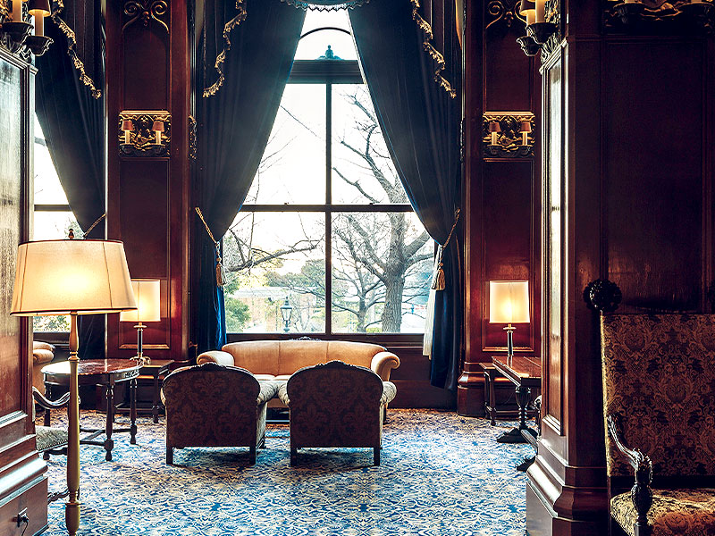 【ホテルニューグランド】甲斐みのりさんと、傑作クラッシックホテルで昼食＆特別見学～渡辺仁が手がけた迎賓館、名作フェニックスルーム貸切案内、名物料理に舌つづみ～