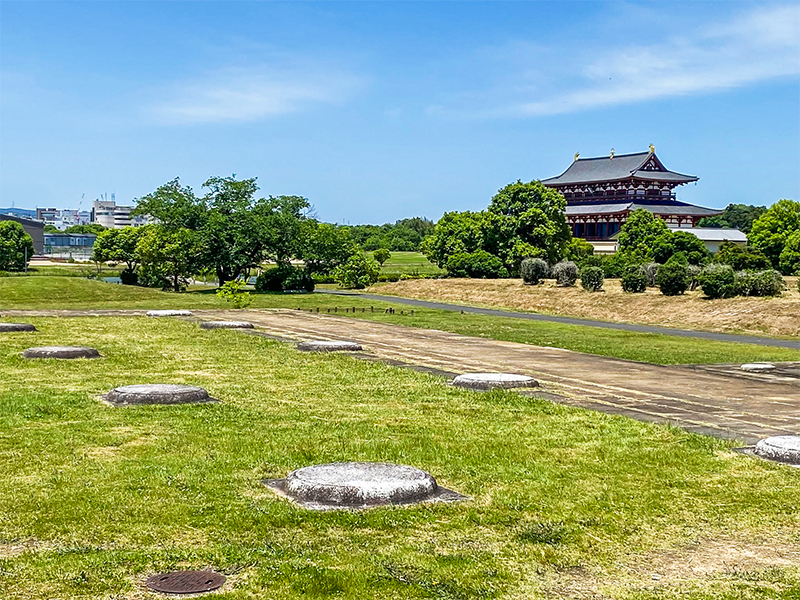【平城宮】通常非公開の基壇内部へ！建築史家といく世界遺産・平城宮の考古遺跡～高さは？素材は？細部の意匠は？最新の研究成果で、1300年前の宮殿建築を解く～